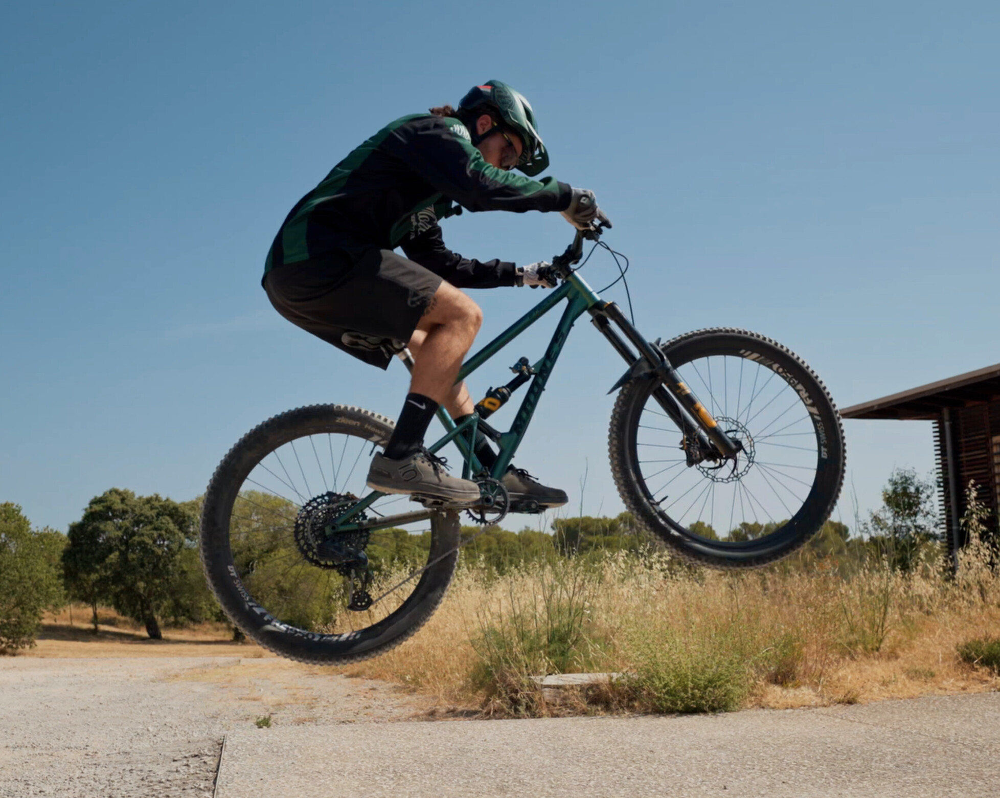 6-apprendre-a-faire-un-bunny-up-vtt apprendre le bunny up vtt